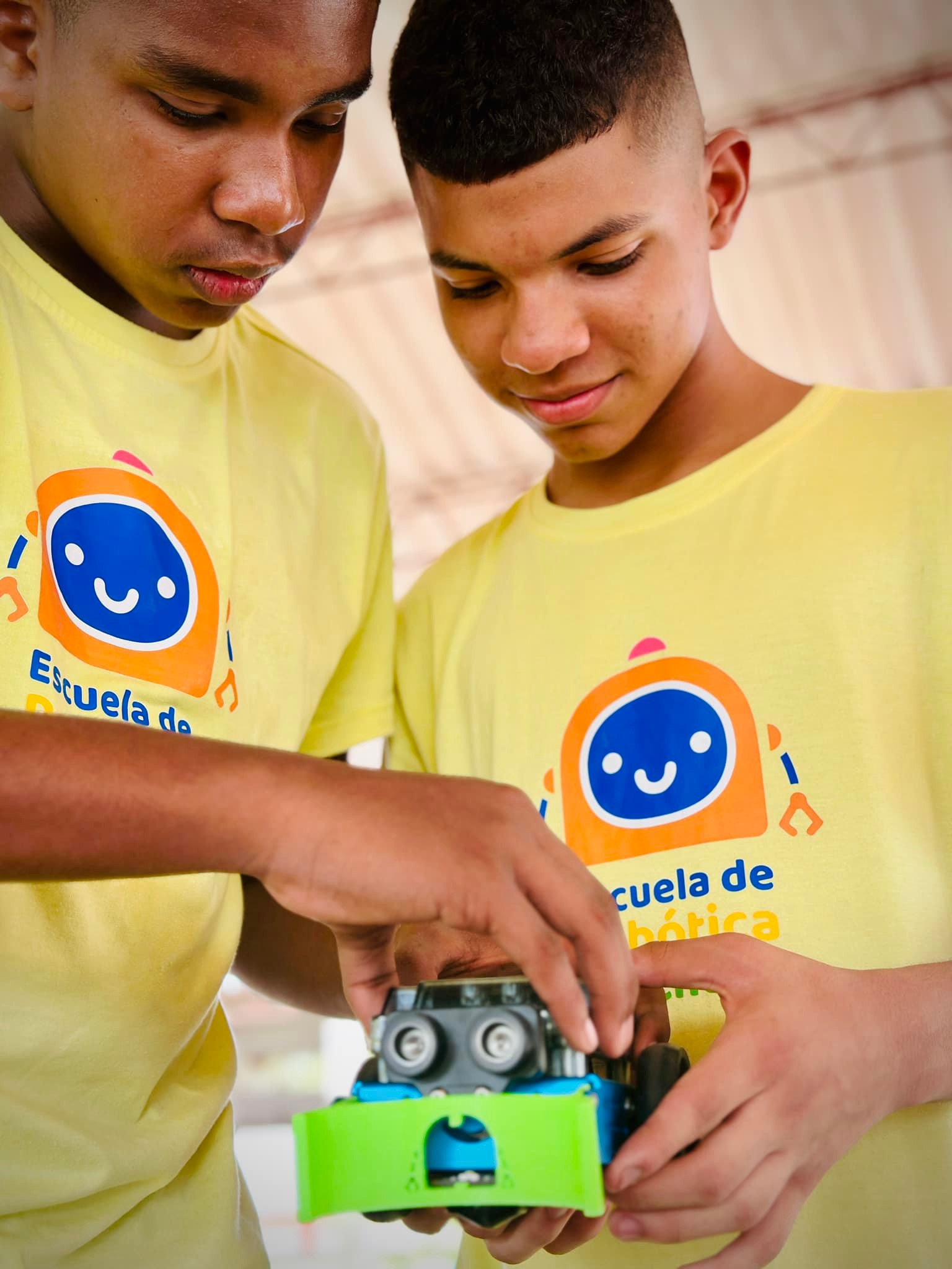 Escuela de Robótica del Chocó